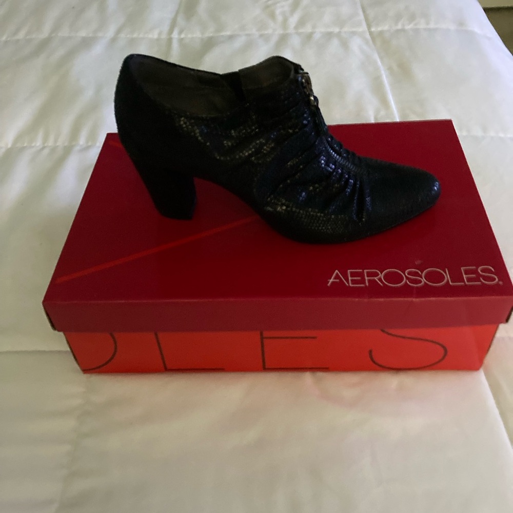 Aerosoles Fortunate Black Snake Pre-loved Boots